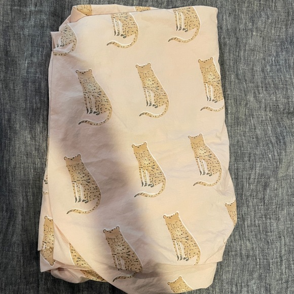 Pottery Barn Cheetah Crib Sheet - Picture 3 of 3